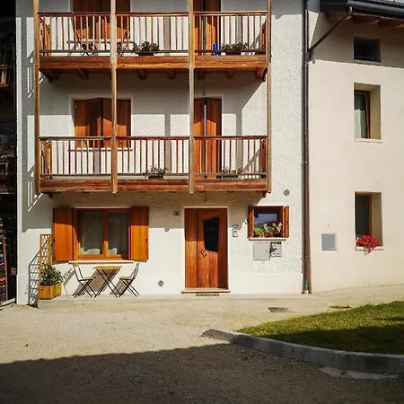 Casa Zefira Apartment Feltre