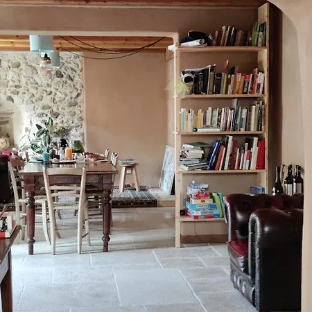 Casa Zefira